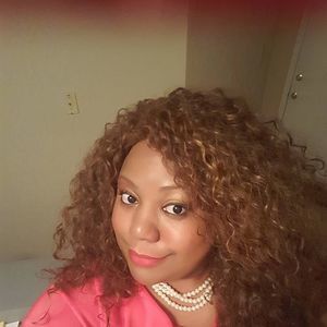 Meet your Posher, Naddie